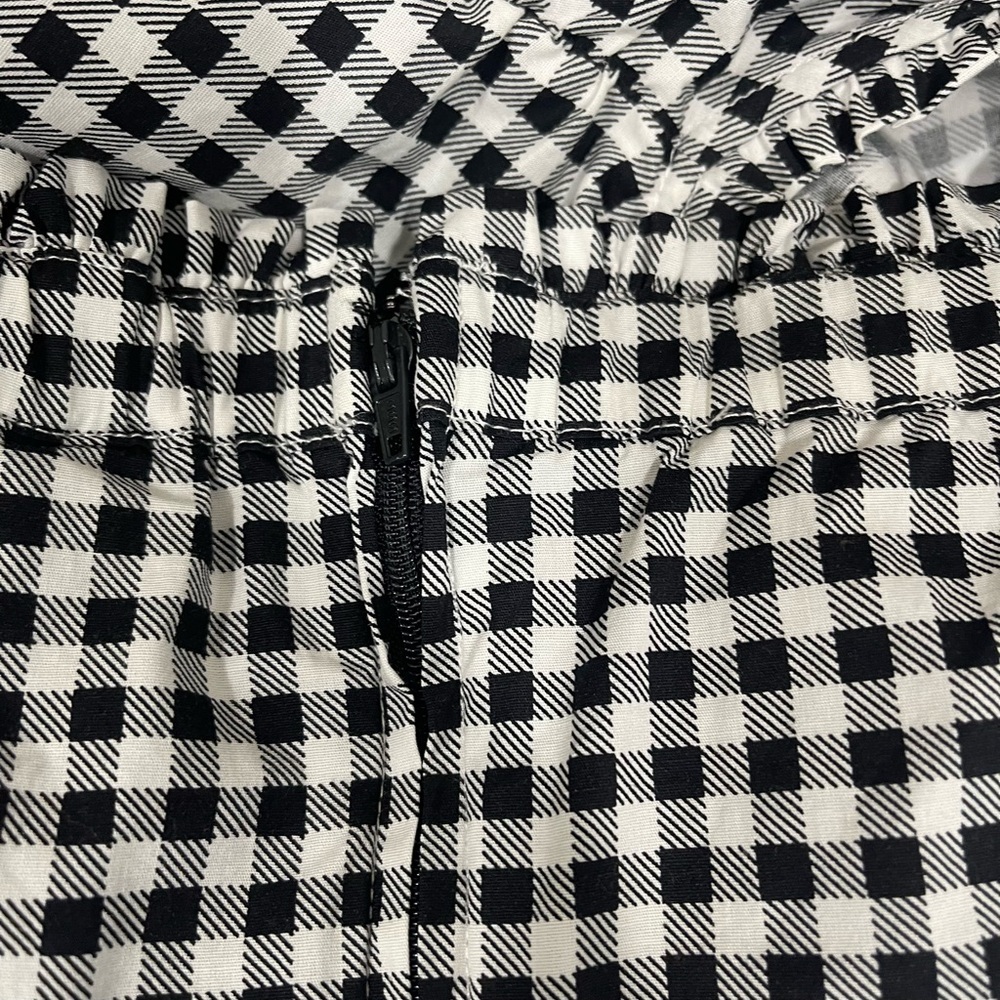 Torrid Black White Gingham Plaid Poplin Cami Sweetheart Tank Top Zip Back Size 2 - Picture 9 of 11